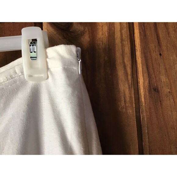 Outfit Petite White Dress Pants Sz 10P Linen Blend Beaded Embroidered Ankle Crop - Picture 6 of 8